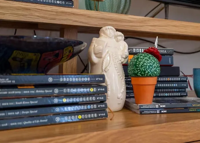 Center Lello And Clerigos 5min Walk With Free Parking Lägenhet Oporto