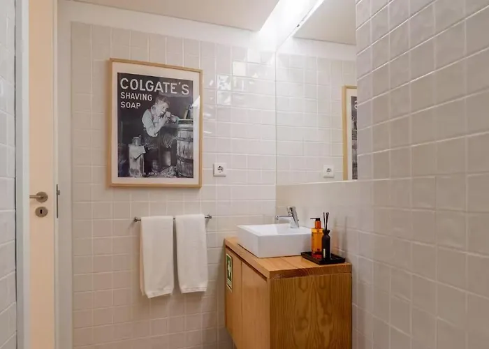 Center Lello And Clerigos 5min Walk With Free Parking *