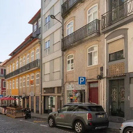 Center Lello And Clerigos 5min Walk With Free Parking Апартаменты *